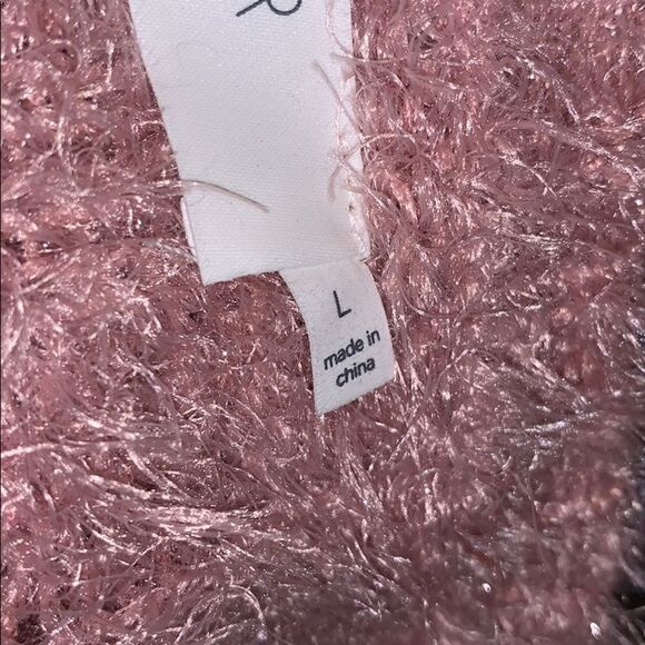 ASTR The Label Danica boxy oversized metallic pink silver crop sweater Sz L - Picture 7 of 8